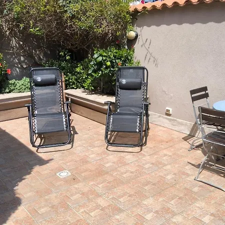 La Dimora Di Max Bright With Terrace Riposto