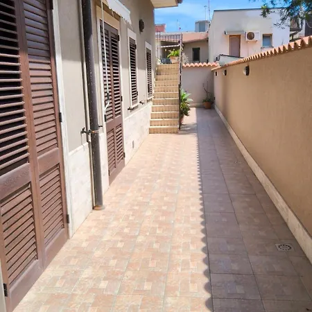 La Dimora Di Max Bright With Terrace * Riposto